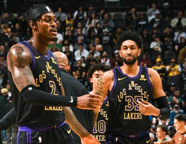 2021年1月8日湖人vs马刺：经典对决再现