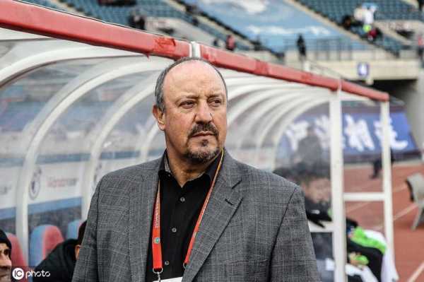 罗马尼亚外援快凑两桌麻将了！铜梁龙引进25岁边锋前五轮力争8分