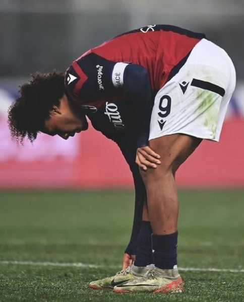 罗马诺：尽管希望获得更多出场时间，但齐尔克泽在曼联仍保持职业态度