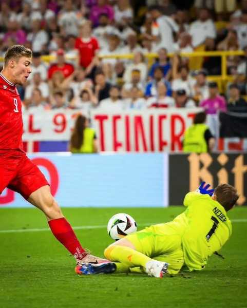 弗赖堡21门兴格拉德巴赫，马塔诺维奇建功，金特尔破门