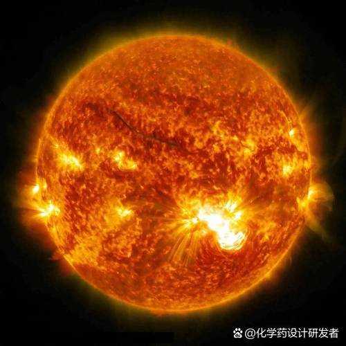 整体表现真是毫无亮点，为什么他能够经常进入太阳的轮换阵容中