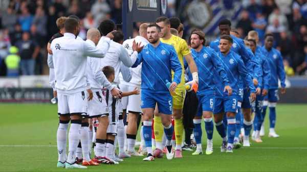 弗格森现场观看苏超比赛，老东家圣米伦主场05惨败