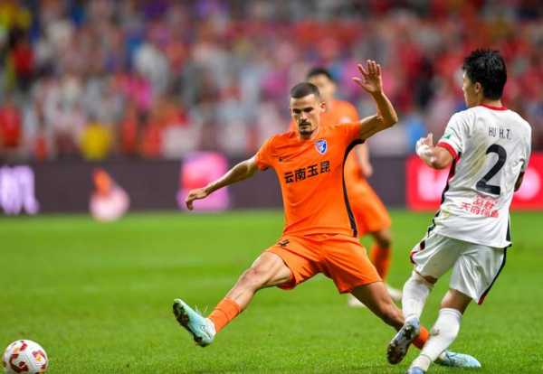 徐新自带冠军属性！效力三家中超球队都已夺冠，接下来轮到玉昆了