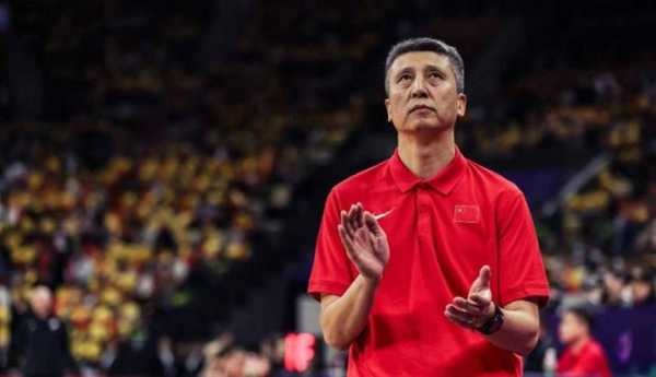 突发！广东“真核”退出男篮世预赛，郭士强祭出最后的底牌！