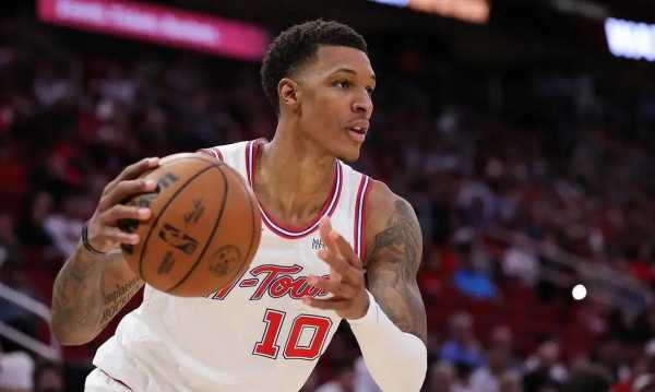 场均35+16，火箭组篮下禁飞区！年轻双塔成型，内线实力不降反升