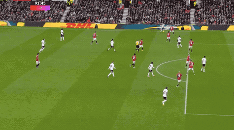 足坛一夜动态：C罗双响！皇马12惨遭绝杀曼城21仅落后2分