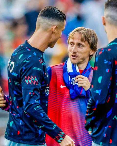 剑南春十人切尔西11遭伯恩利绝平，佩德罗闪击，福法纳染红