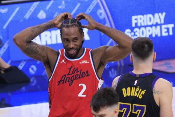 快船拼到弹尽粮绝背靠背憾负湖人！连损科林斯小卡+马瑟林6犯离场