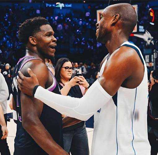 森林狼122111送独行侠10连败，爱德华兹40+6