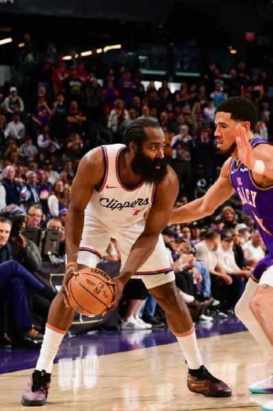 26+14！哈登彻底激活神塔！7连胜弯道超车，新星33分+7三分太吓人