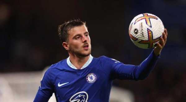 30岁走下坡路的全能中场，在德甲没赢过拜仁，在意甲当两次叛徒