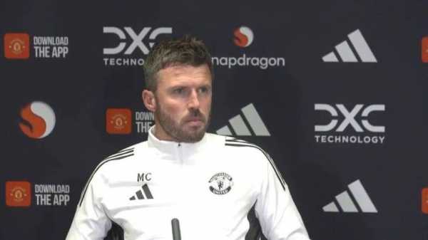 卡里克：芒特越来越接近复出了，他是团队里非常重要的一员