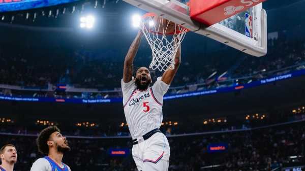 1分险胜掘金！38分创纪录，末节13分逆转！这2位帮手让小卡很安心