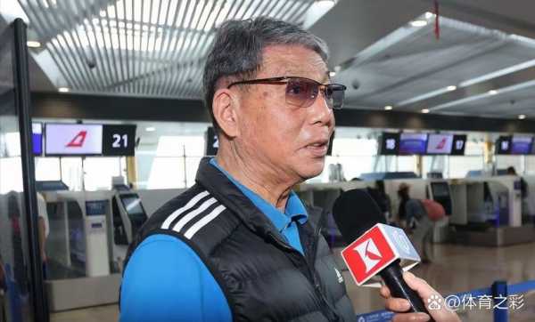 意外！徐根宝82岁生日吸引众多弟子祝寿，朱辰杰现身被球迷夸奖